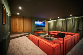 The Old Stables - Hot Tub, Sauna and Cinema